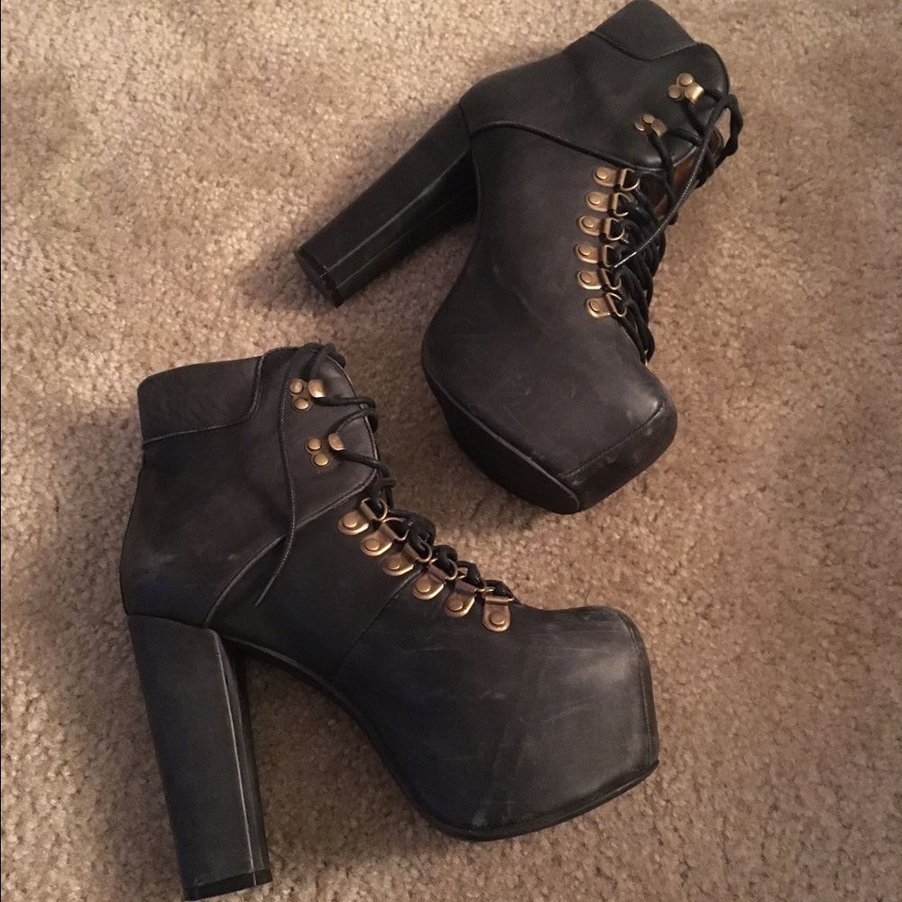 Rare Jeffrey Campbell Everest